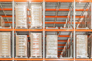 Rayonnages à palettes vivants